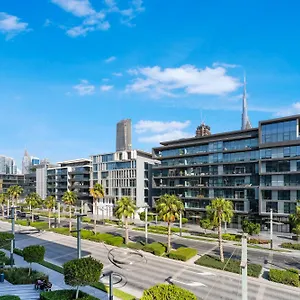 Fam Living - Walk - Urban Staycations دبي