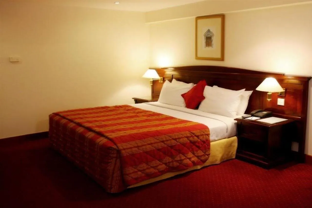 York International Hotel Dubai 3*,