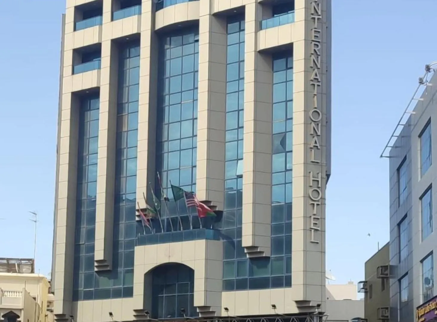 York International Hotel Dubai 3*,